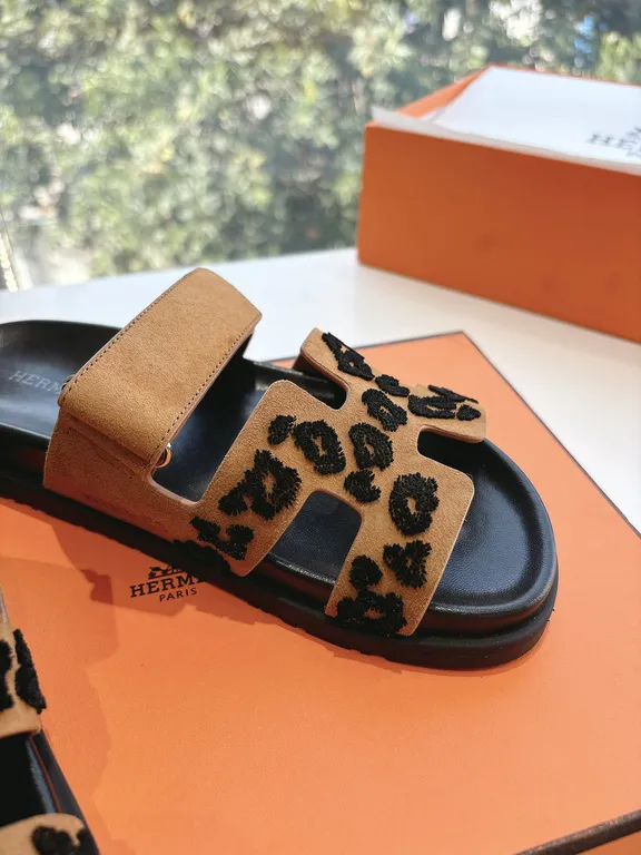 Hermes Shoe 